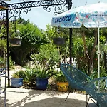 De Charme Familiale Avec Piscine Privée, Proche Des Plages Et De Cassis Villa