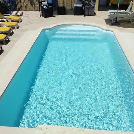 Villa De Charme Familiale Avec Piscine Privee, Proche Des Plages Et De Cassis Ceyreste