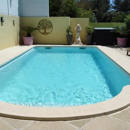 De Charme Familiale Avec Piscine Privee, Proche Des Plages Et De Cassis
