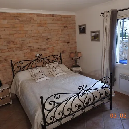 De Charme Familiale Avec Piscine Privée, Proche Des Plages Et De Cassis
